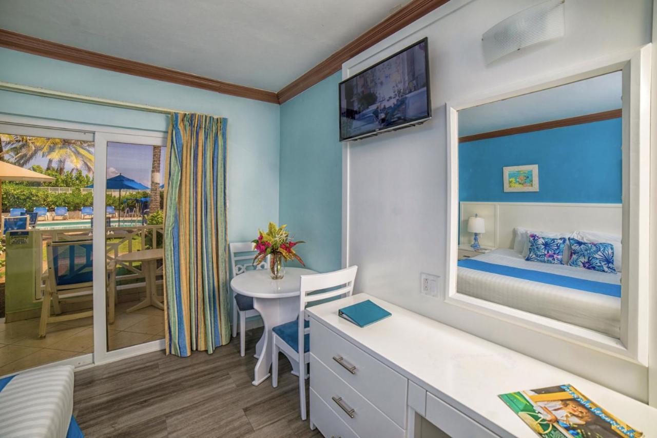 Hotel Dover 3*