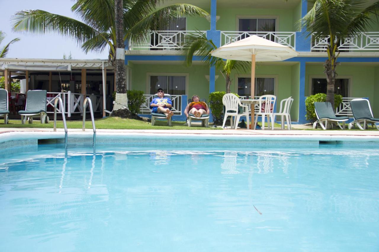 Hotel Dover 3*
